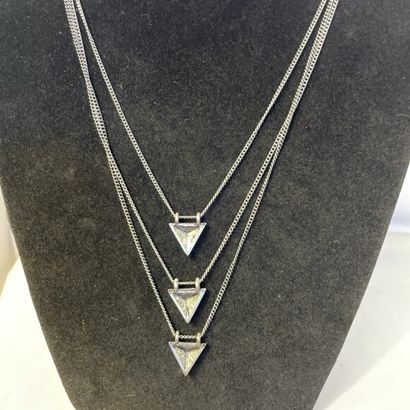 Three Strand Layered Silver Tone Necklace With Triangles Pyramid Elegant Vintage - Picture 7 of 8